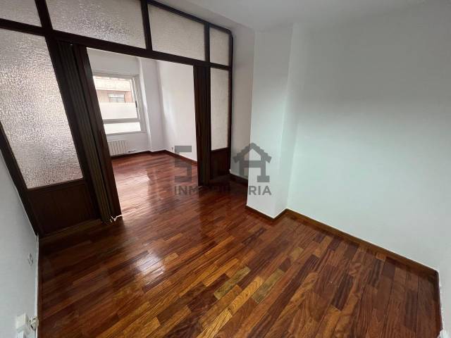 Oficina en Venta en JUAN XXIII en Centro