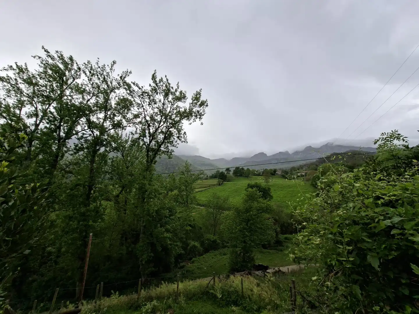 Vista exterior de Finca rústica en venta en Soba con Calefacción, Jardín privado y Terraza
