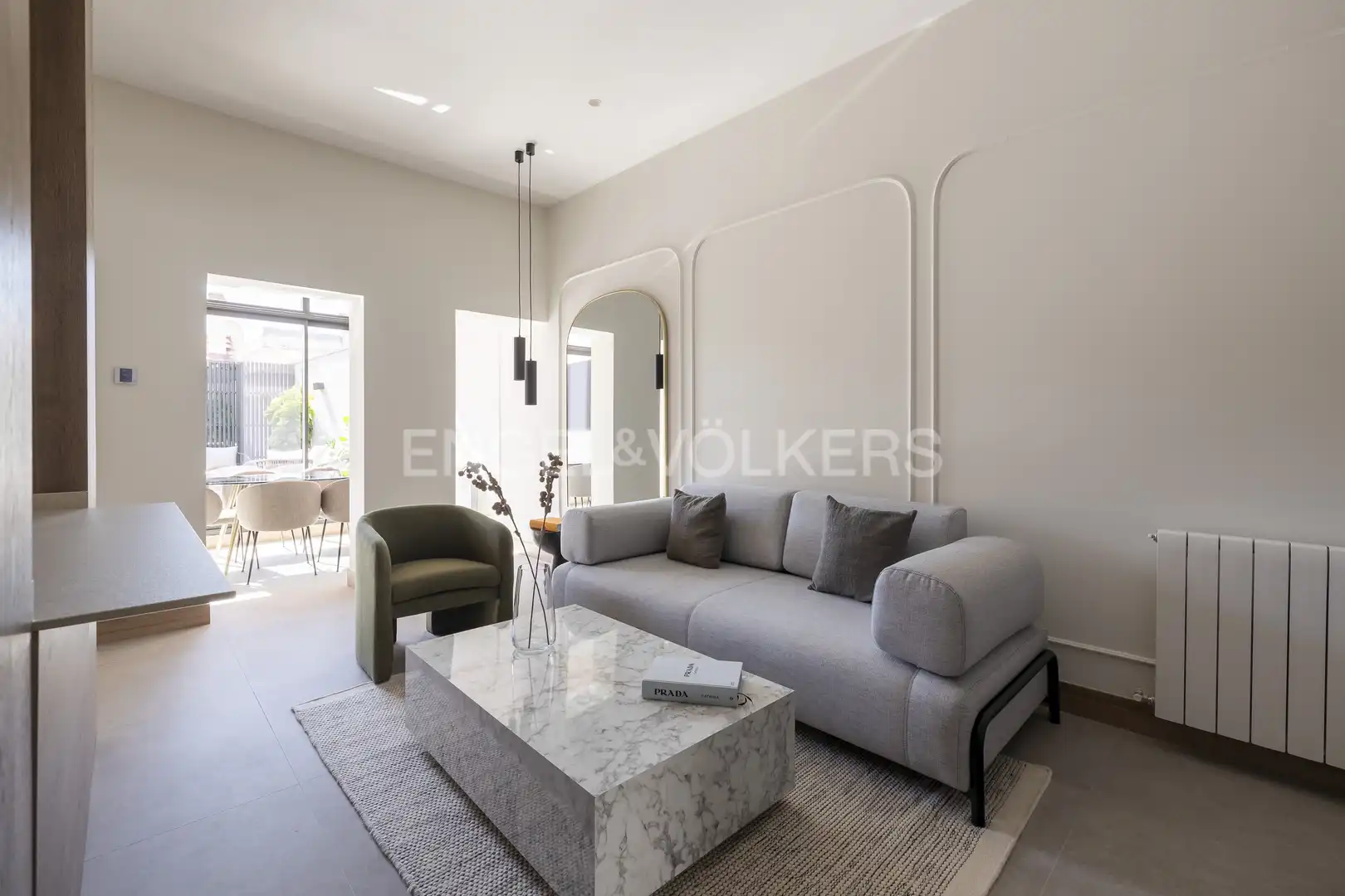 Wohnzimmer von Wohnung zum Verkauf in Madrid mit Klimaanlage, Heizung und Terrasse