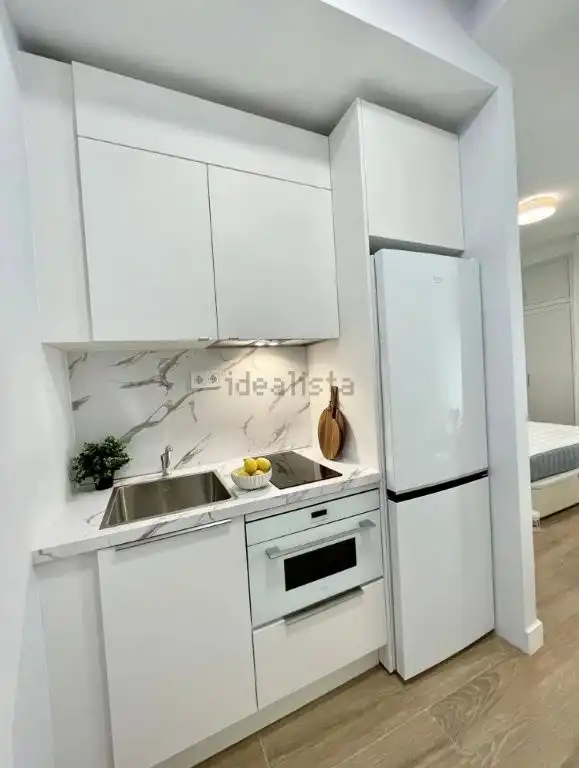 Cuina de Apartament en venda en Madrid amb Aire condicionat, Calefacció i Terrassa