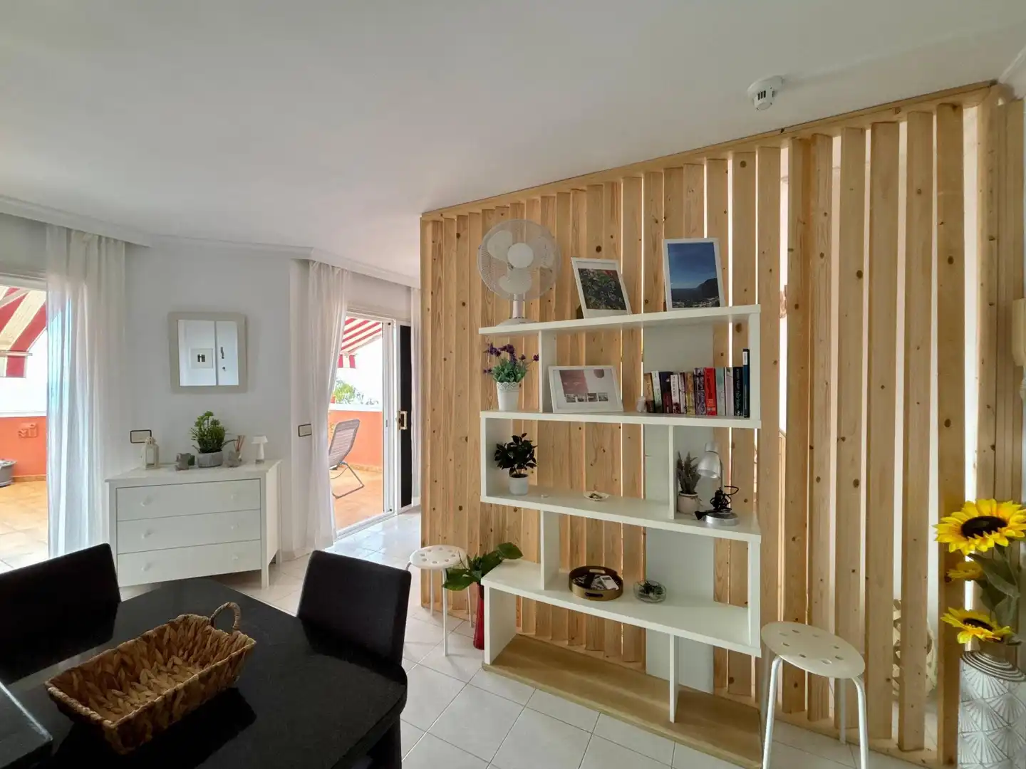 Sala d'estar de Apartament de lloguer en Santiago del Teide amb Terrassa, Moblat i Balcó