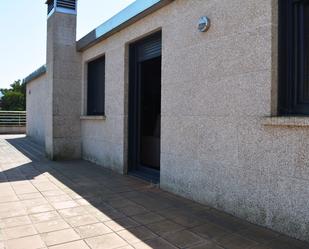 Außenansicht von Dachboden zum verkauf in Gondomar mit Terrasse