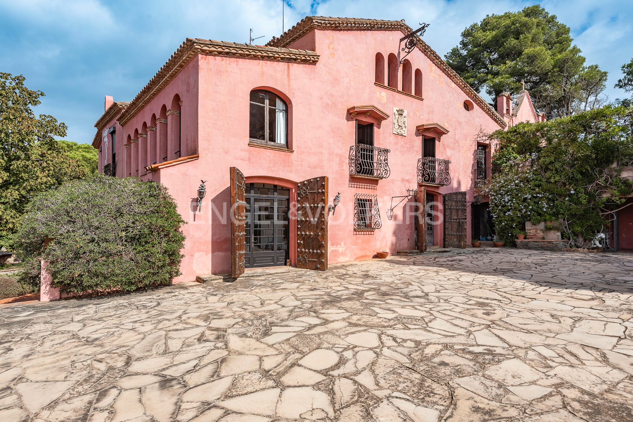 Vista exterior de Casa o chalet en venta en  Barcelona Capital con Calefacción, Jardín privado y Terraza