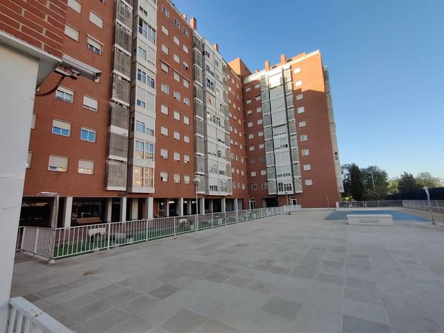 Piso en Venta en Calle Antonio Romero en Abrantes