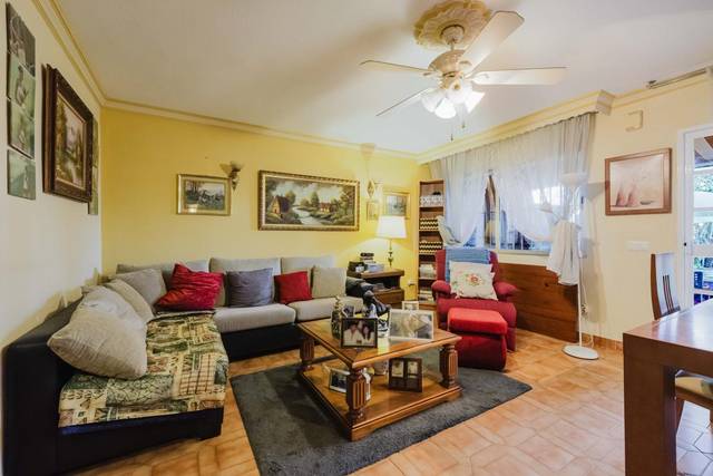 Casa adosada en Venta en Urb. Villamonte en Platero - El Limón