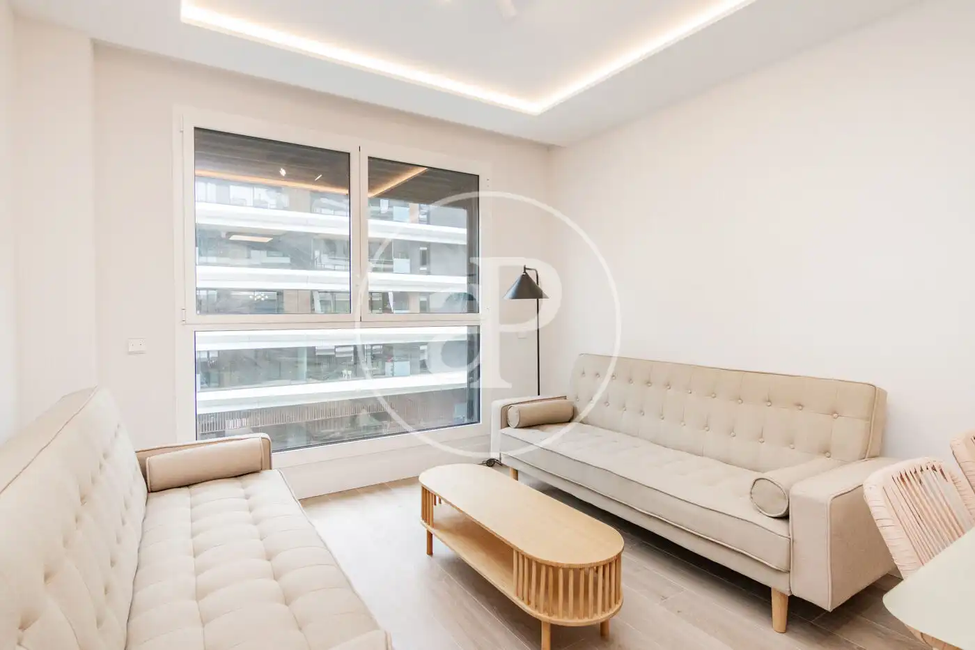 Flat for rent in C. de Alejandro Dumas, Imperial