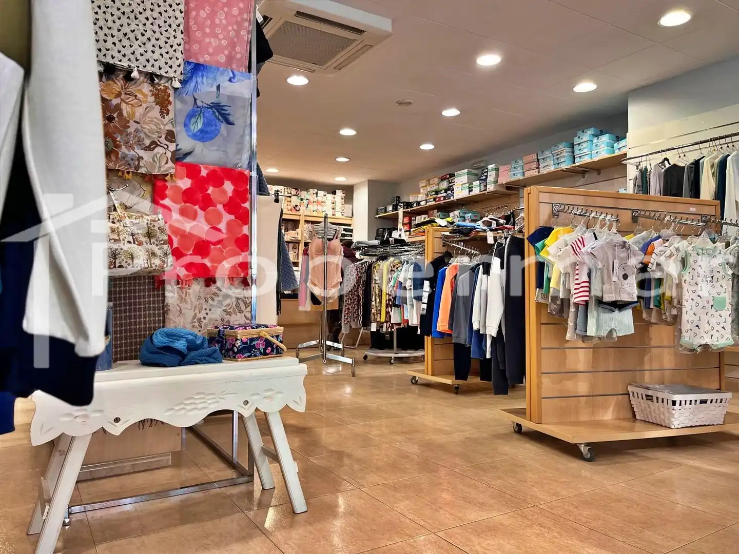 Local commercial à louer à La Roca del Vallès, imagen 16