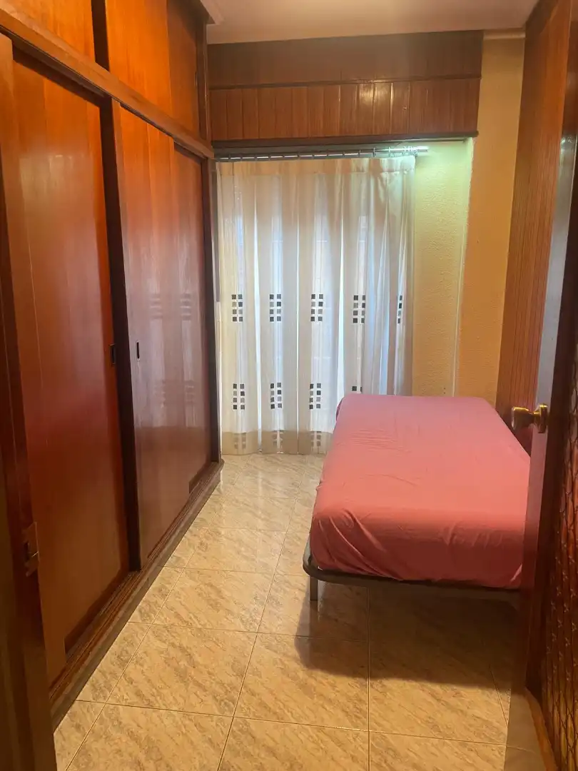 Schlafzimmer von Wohnung zum Verkauf in Valencia mit Klimaanlage, Möbliert und Ofen
