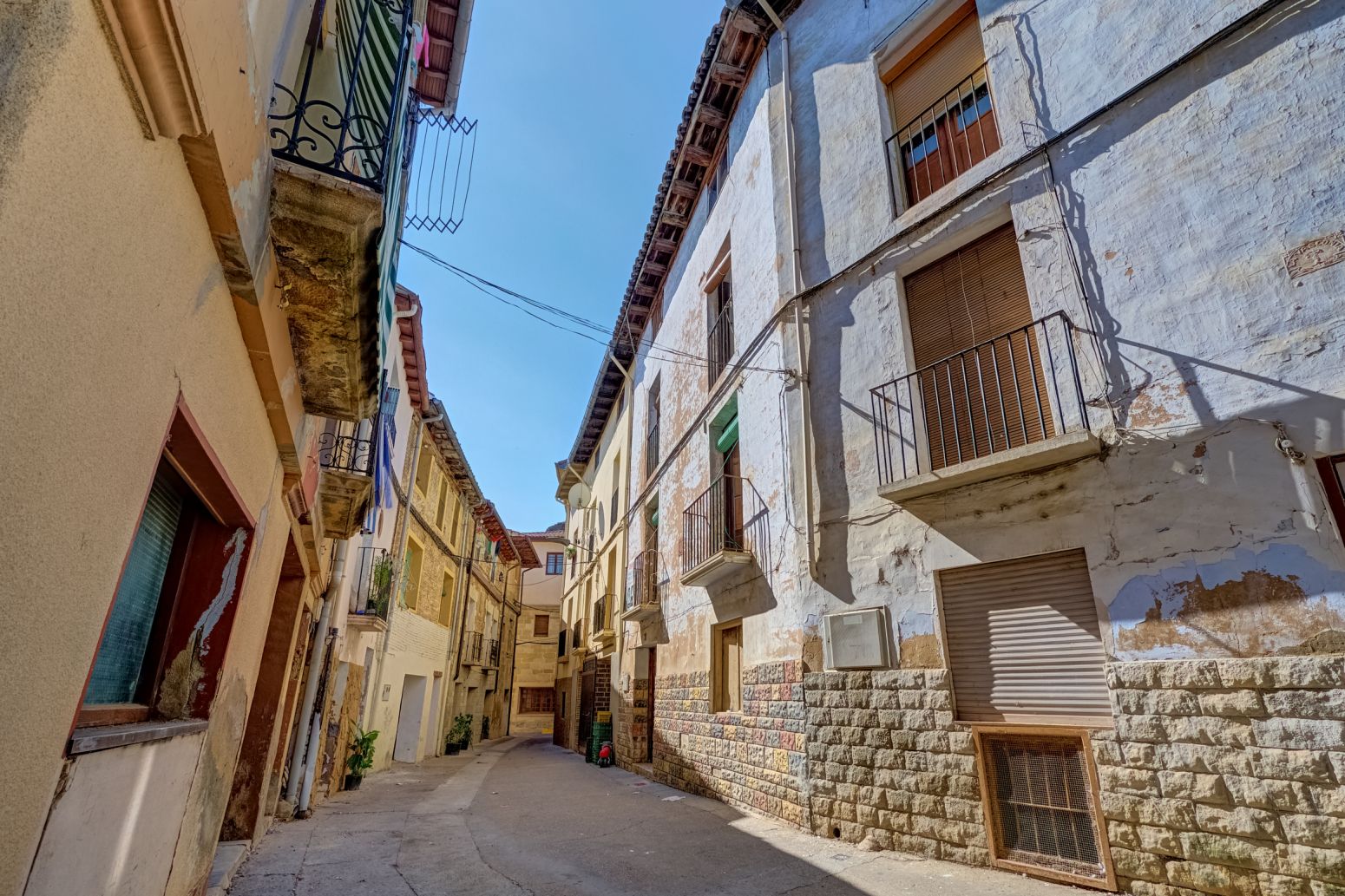 Exterior view of House or chalet for sale in Falces  with Heating, Private garden and Parquet flooring