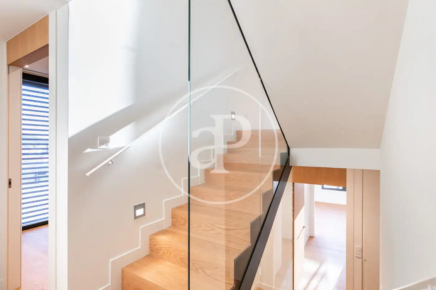 Flat for rent in Barcelona  with Air Conditioner, Heating and Private garden