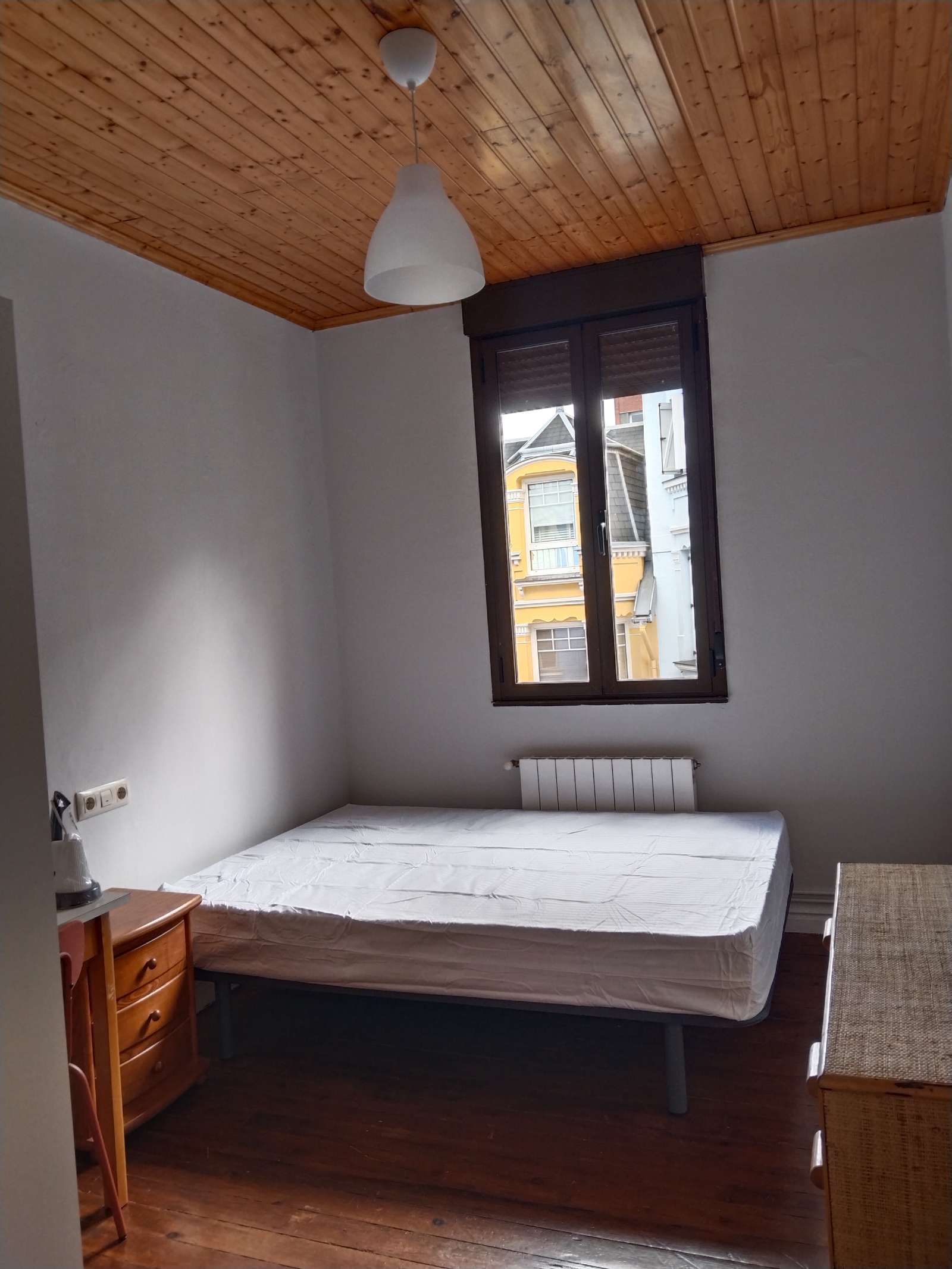 Dormitori de Pis per a compartir en Bilbao  amb Aire condicionat, Calefacció i Terrassa