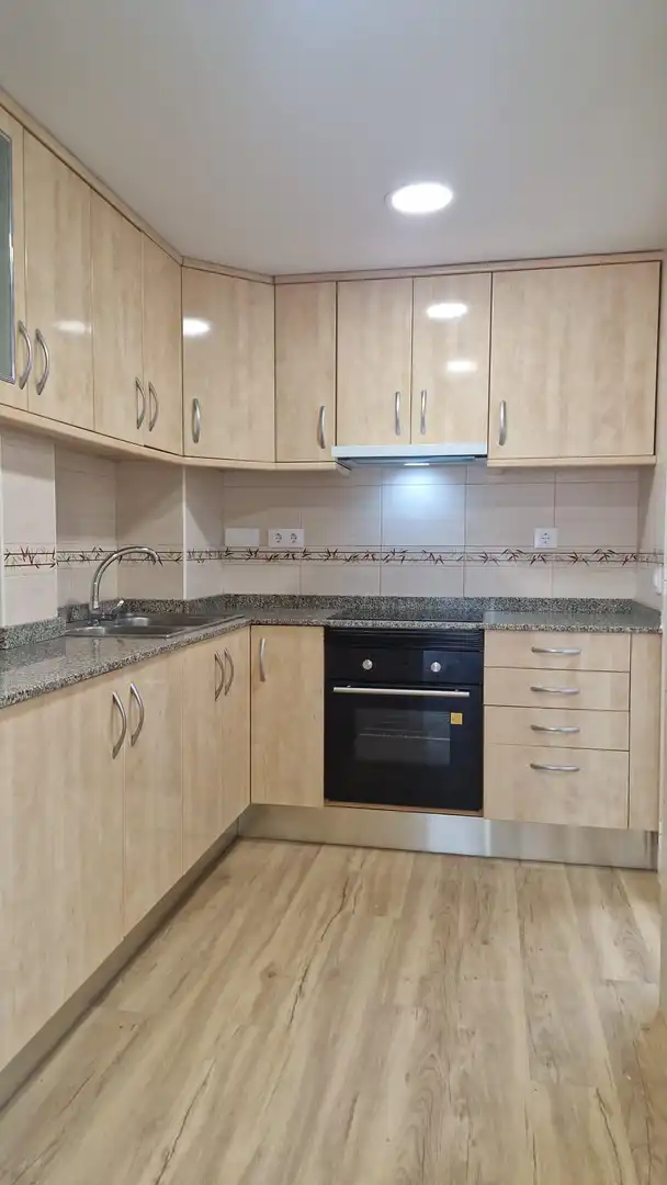 Appartamento con terrazza in vendita a DUC DE CARDONA, imagen 6