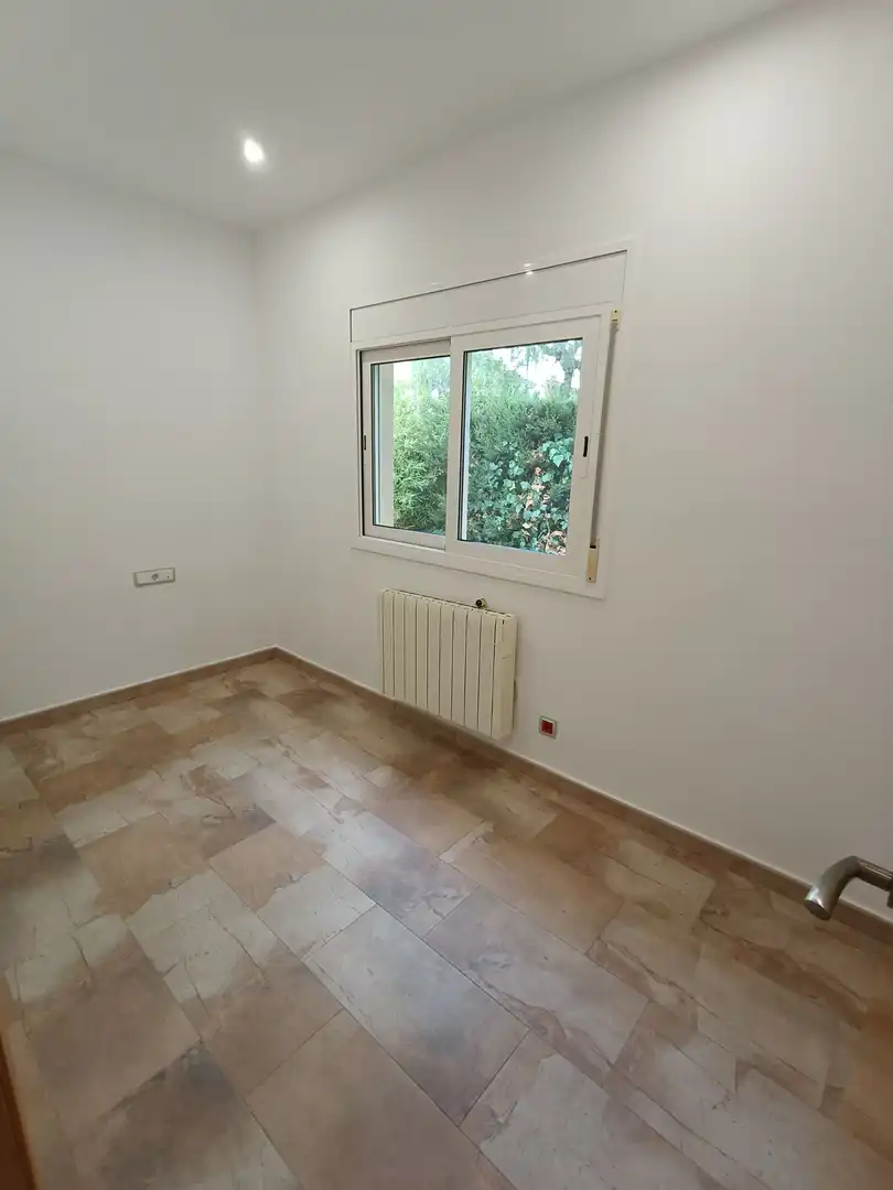 Dormitori de Casa o xalet de lloguer en Can Massuet del Far