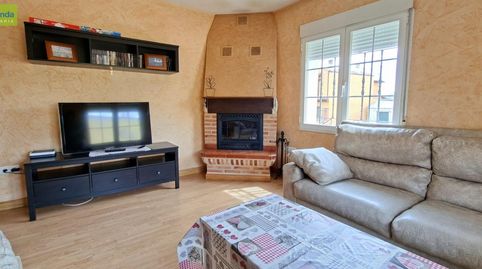 Foto 2 de Casa o chalet en venta en Carretera Quintanamanvirgo, 14, Anguix, Burgos