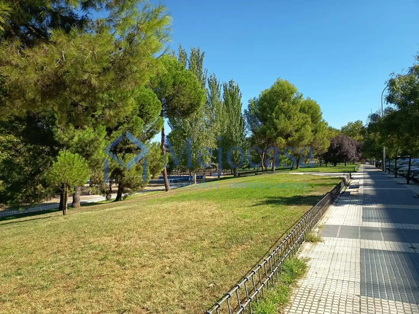 Exterior view of Flat for sale in Usera