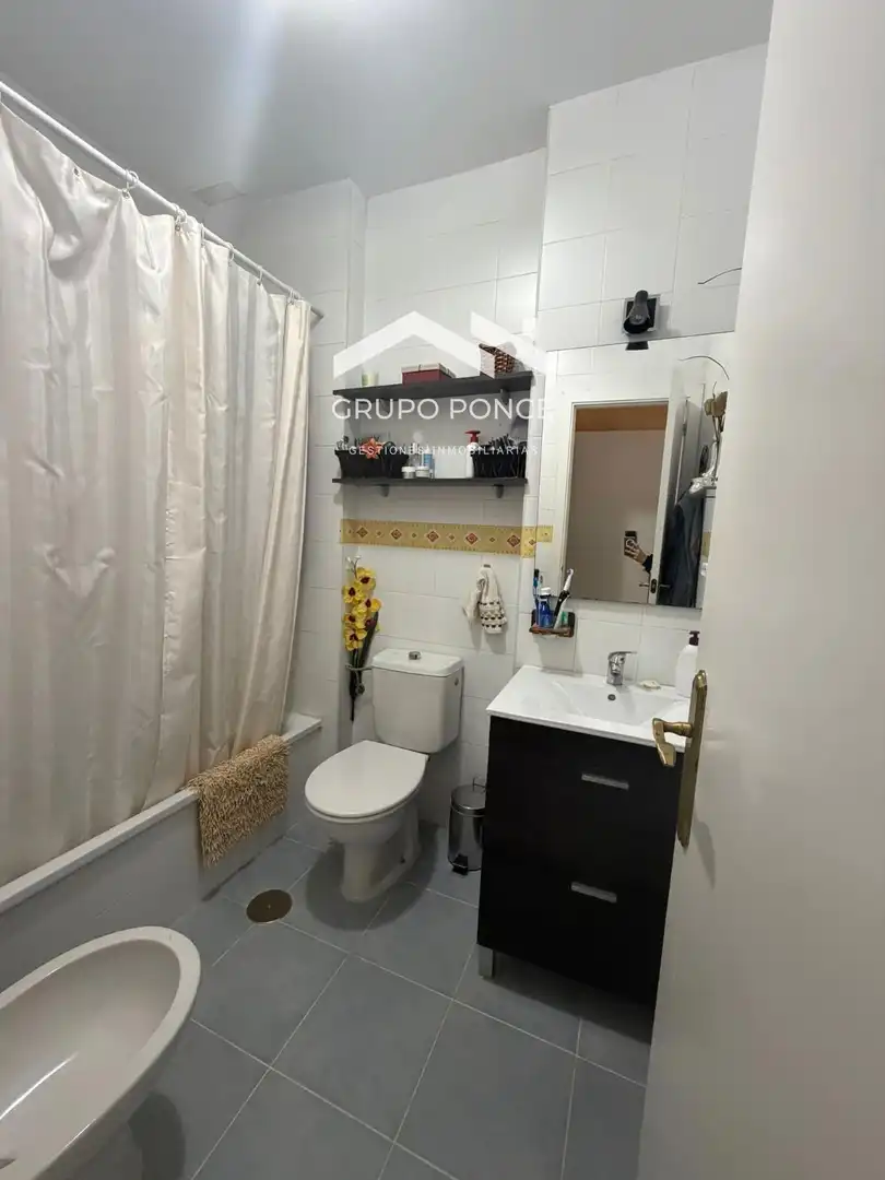 Bathroom of Flat for sale in Jerez de la Frontera  with Storage room