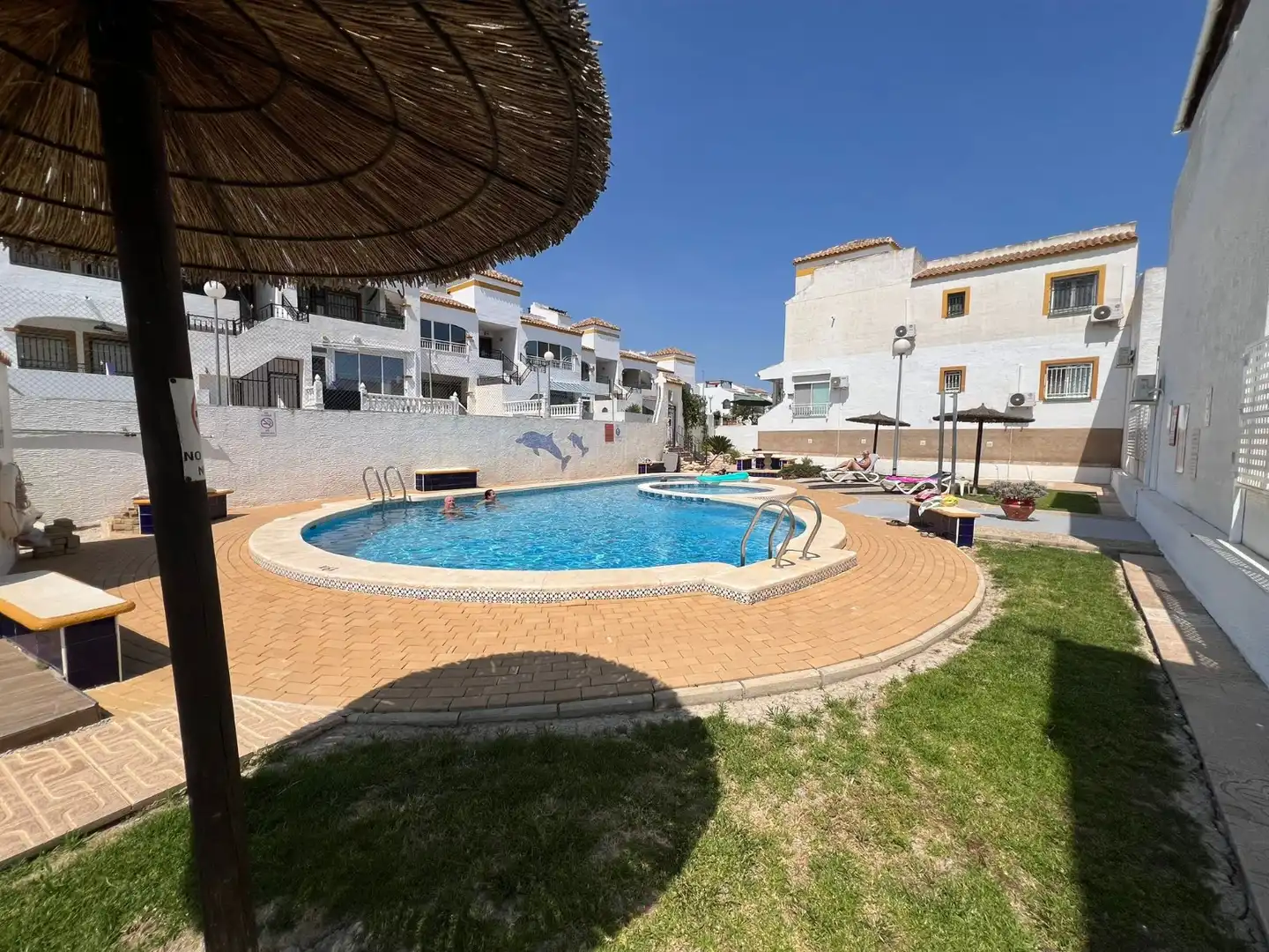 Piscina de Planta baja en venta en Orihuela con Aire acondicionado, Terraza y Piscina