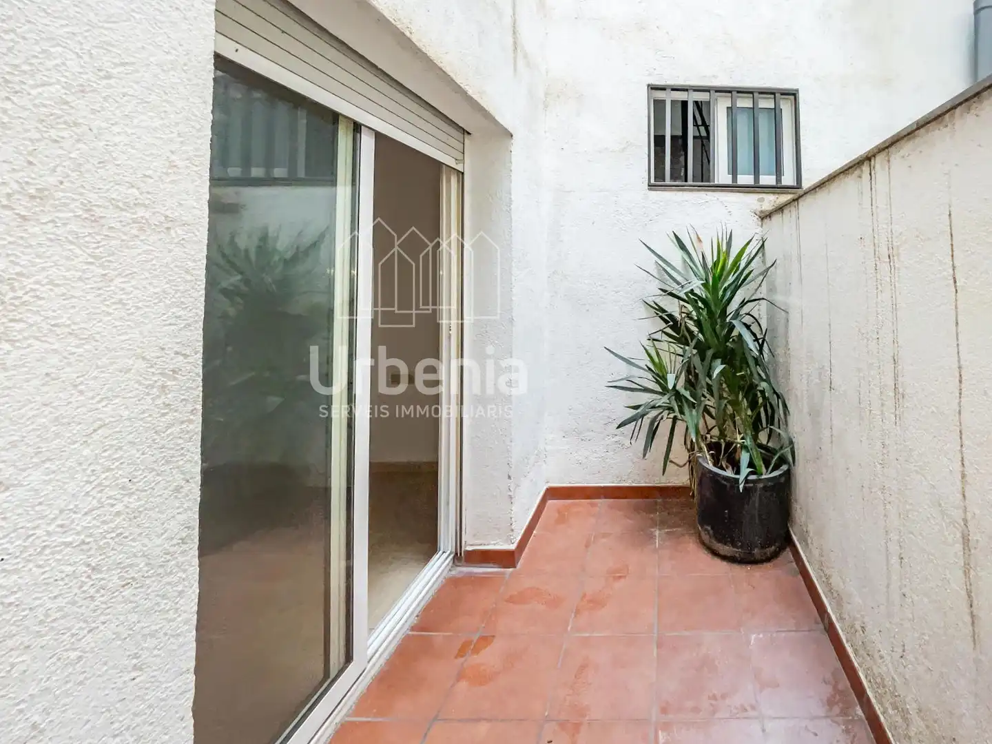 Garden of Flat for sale in Canyamars