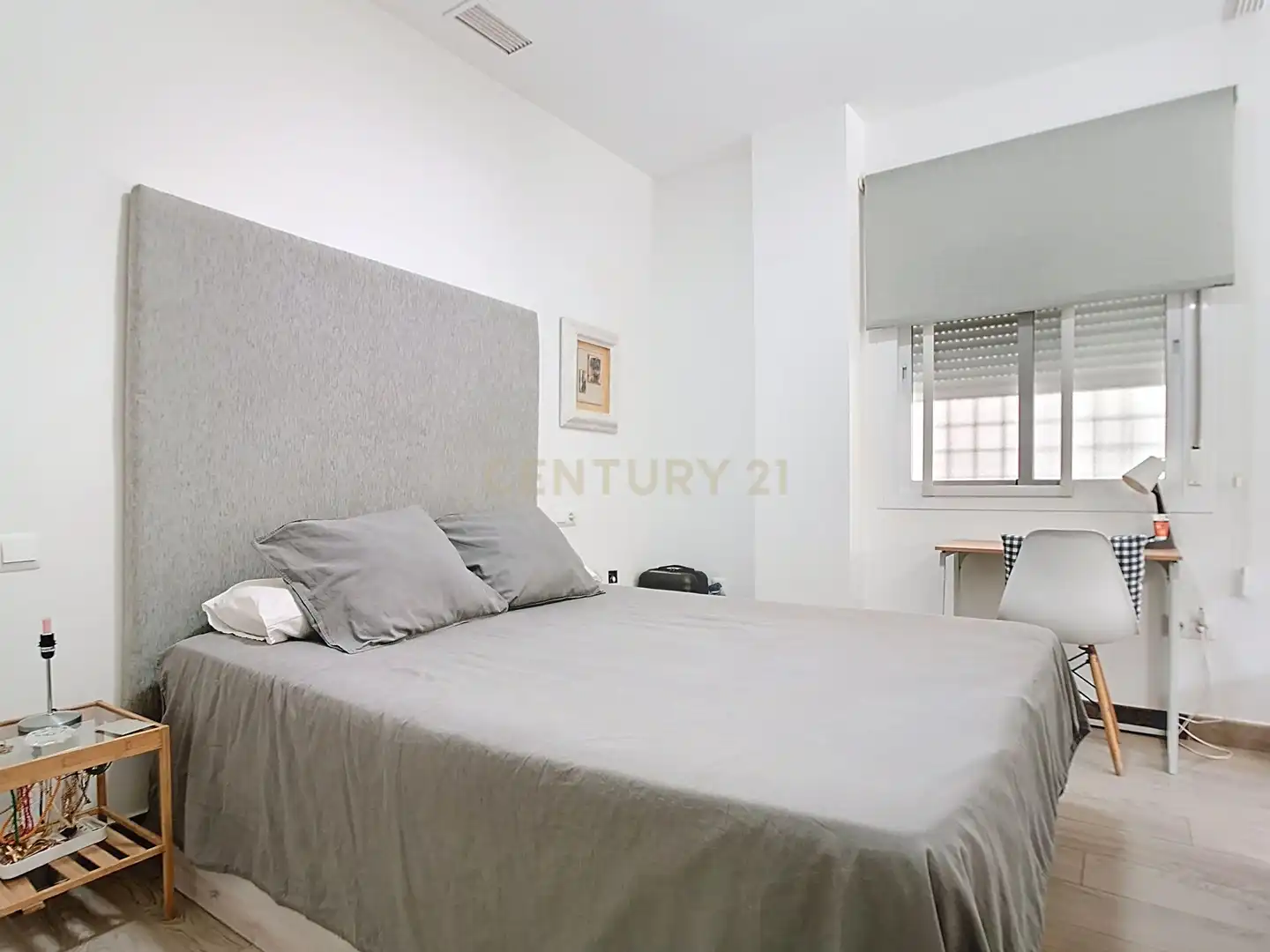 Habitación de Apartamento en venta en Málaga con Aire acondicionado, Horno y Lavadora