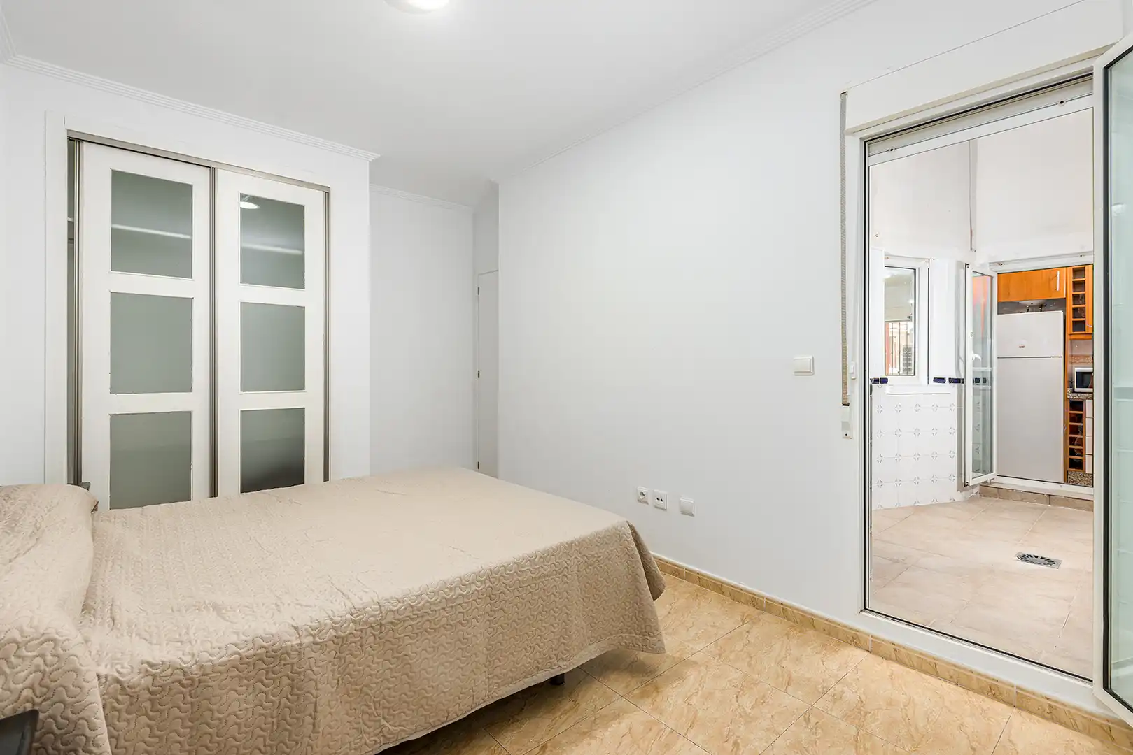 Apartamento con terraza en venta en Calle Patricio Zammit 61, imagen 12