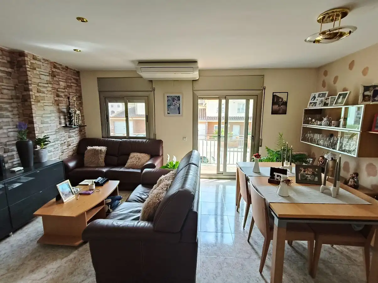 Living room of Houses for sale in Sils  with Air Conditioner, Heating and Private garden
