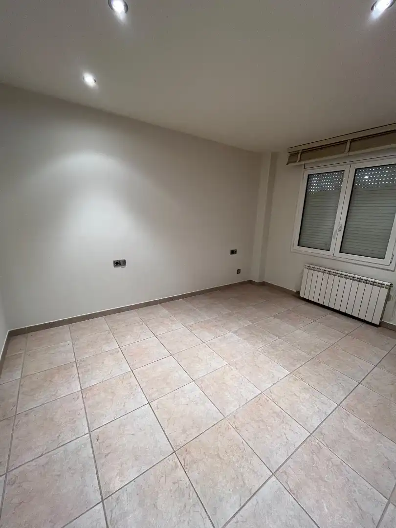 Piso con ascensor en venta en Carrer Eix Onze de Setembre, imagen 8