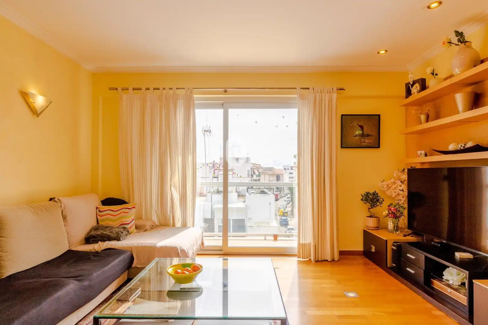 Wohnzimmer von Dachboden zum Verkauf in Pollença mit Klimaanlage, Heizung und Parkett