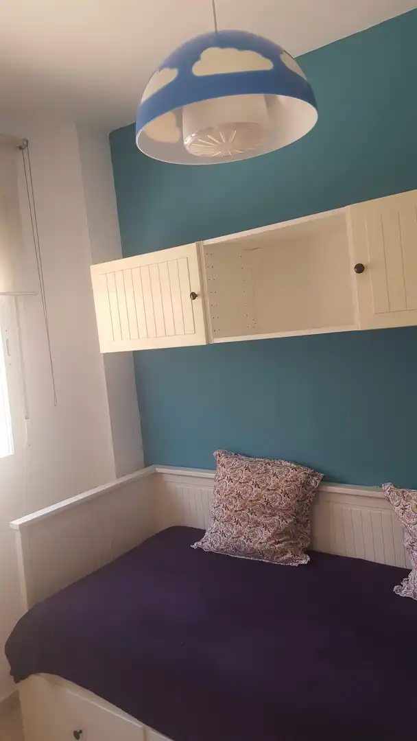 Bedroom of Flat for sale in San Roque