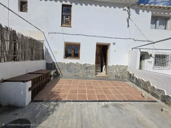 Terraced house with garden for sale in Barriada el Mayordomo