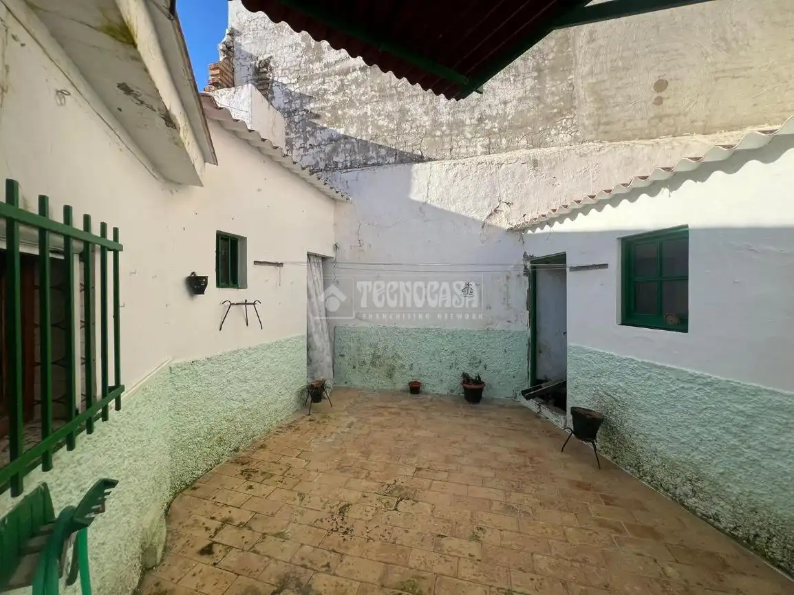 Vista exterior de Casa o xalet en venda en Los Molares amb Aire condicionat i Calefacció