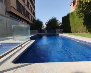 Swimming pool of Attic to rent in  Granada Capital  with Air Conditioner