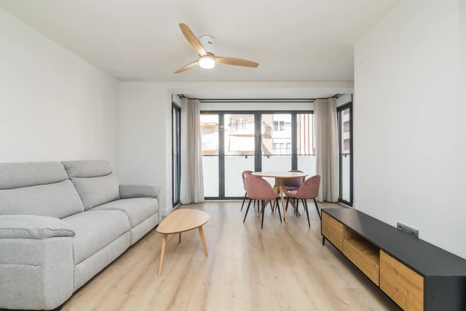 Living room of Flat for rent in Elche / Elx  with Furnished