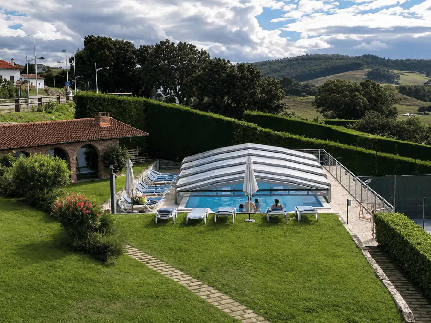 Schwimmbecken von Wohnung zur Miete in Miengo mit Heizung, Möbliert und Ofen