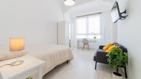 Foto 2 de Habitación en Arrancapins, Valencia Capital