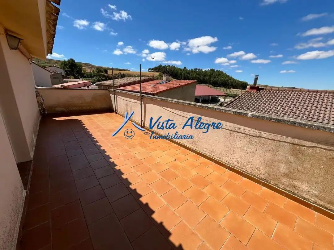 Casa en venta en Calle de Sanguesa