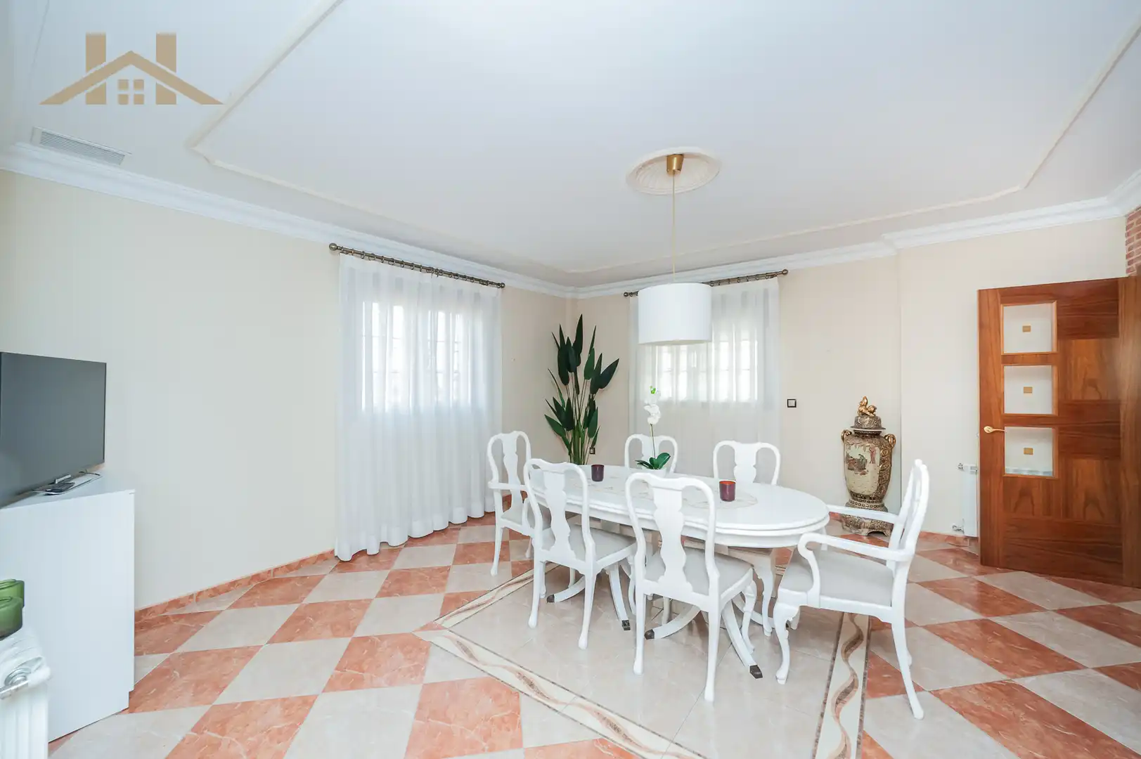 Dining room of Houses for sale in La Montaña - El Cortijo
