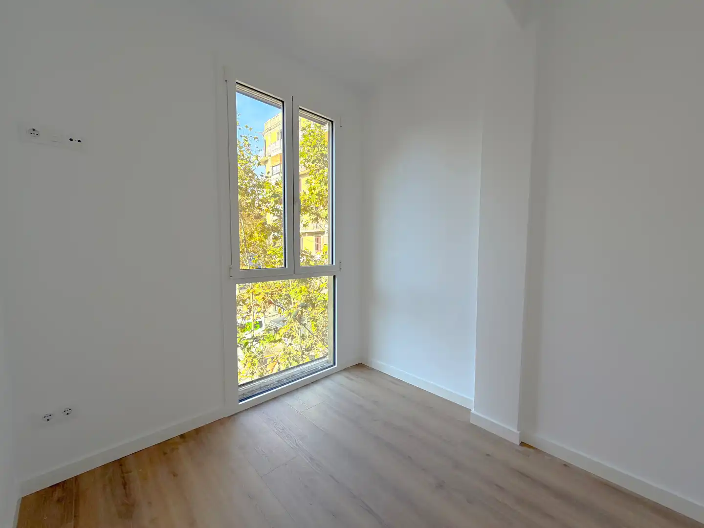 Wohnung mit Terrasse zum Verkauf in Carrer del Comte d'Urgell, imagen 2