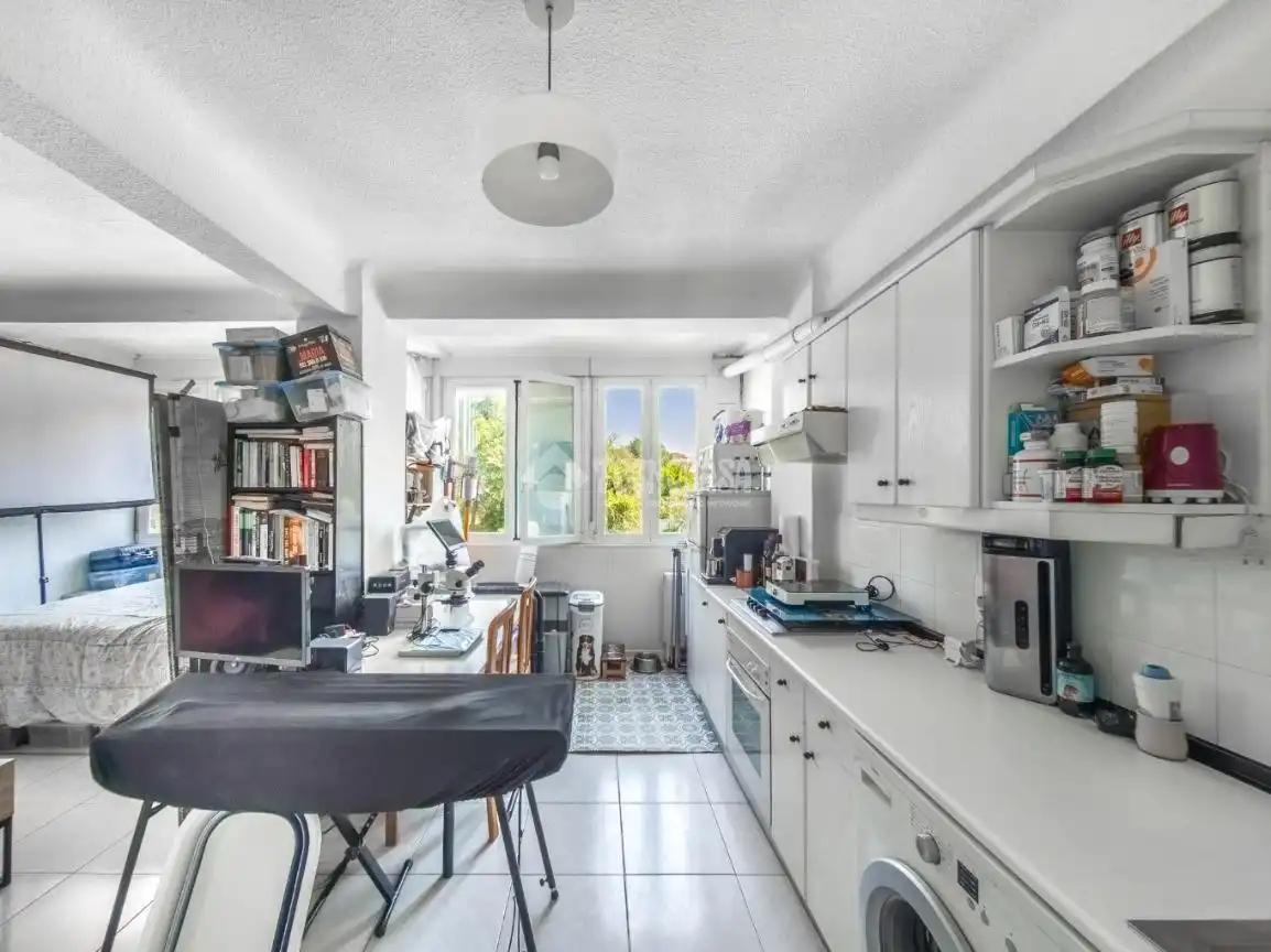 Cocina de Estudio en venta en Madrid con Calefacción