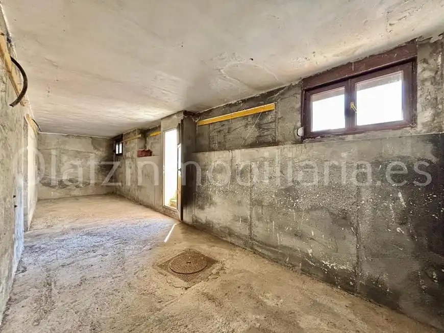 Casa o chalet en venta en Sopuerta con Calefacción, Terraza y Trastero