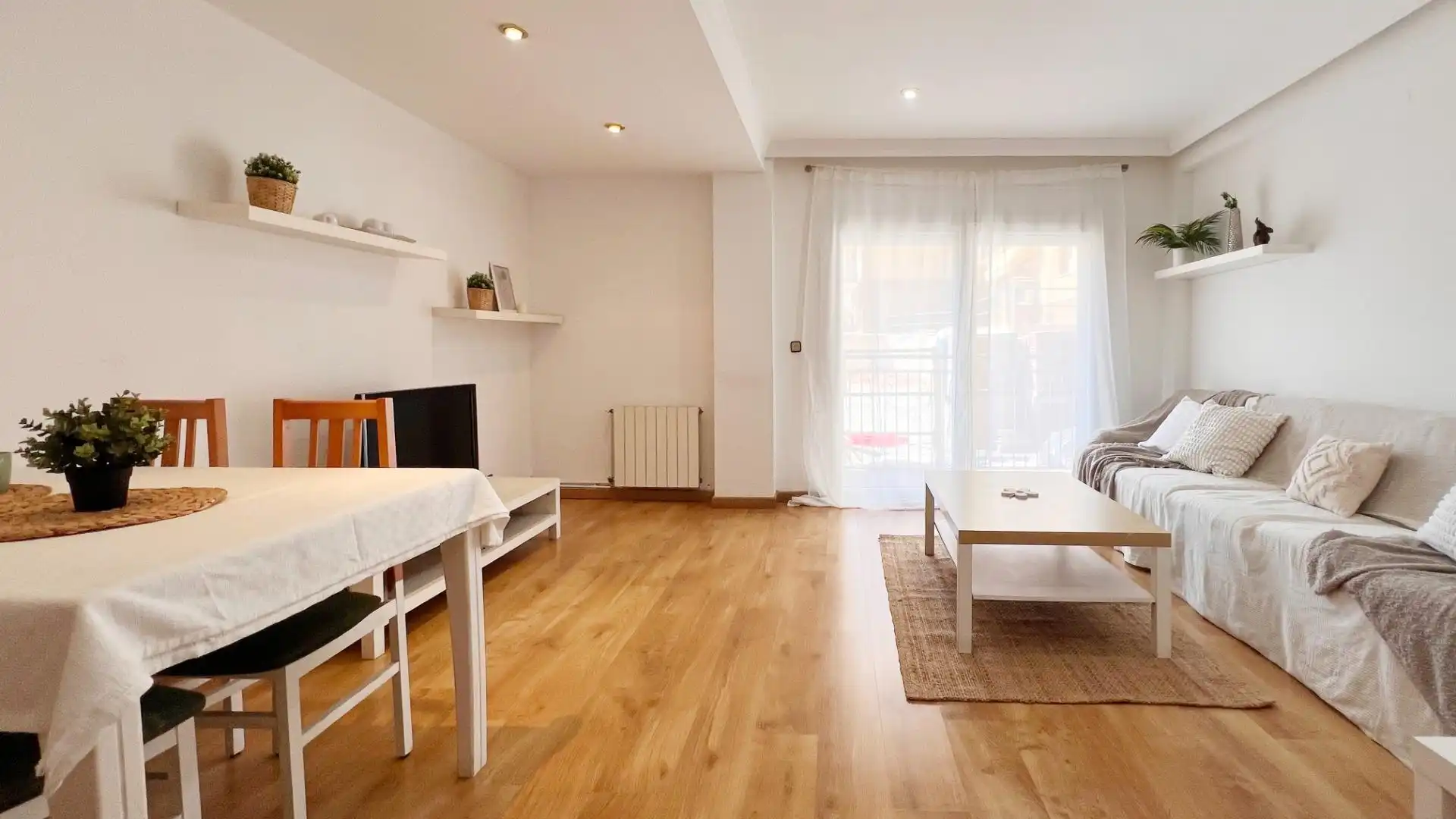 Piso con terraza en venta en Artigues - Llefià, imagen 27