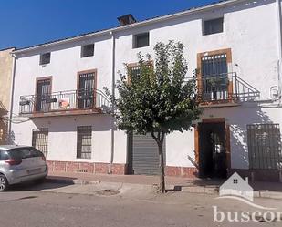 Vista exterior de Casa o xalet en venda en Linares amb Balcó