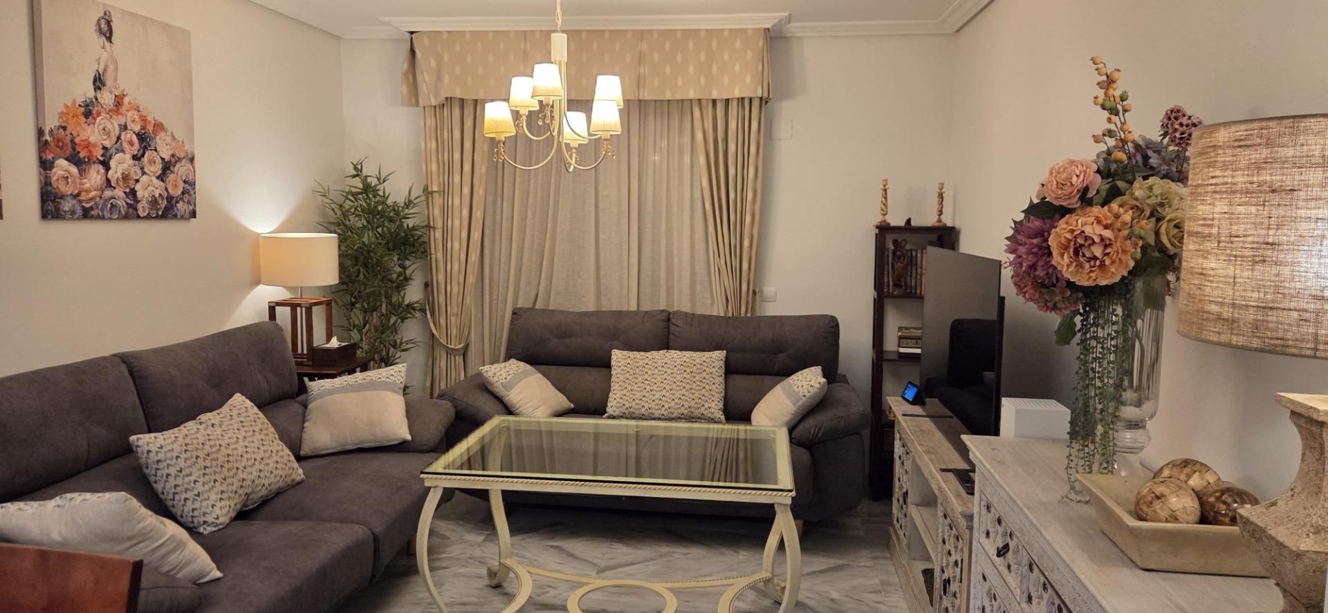 Sala d'estar de Pis en venda en  Córdoba Capital amb Aire condicionat, Terrassa i Traster