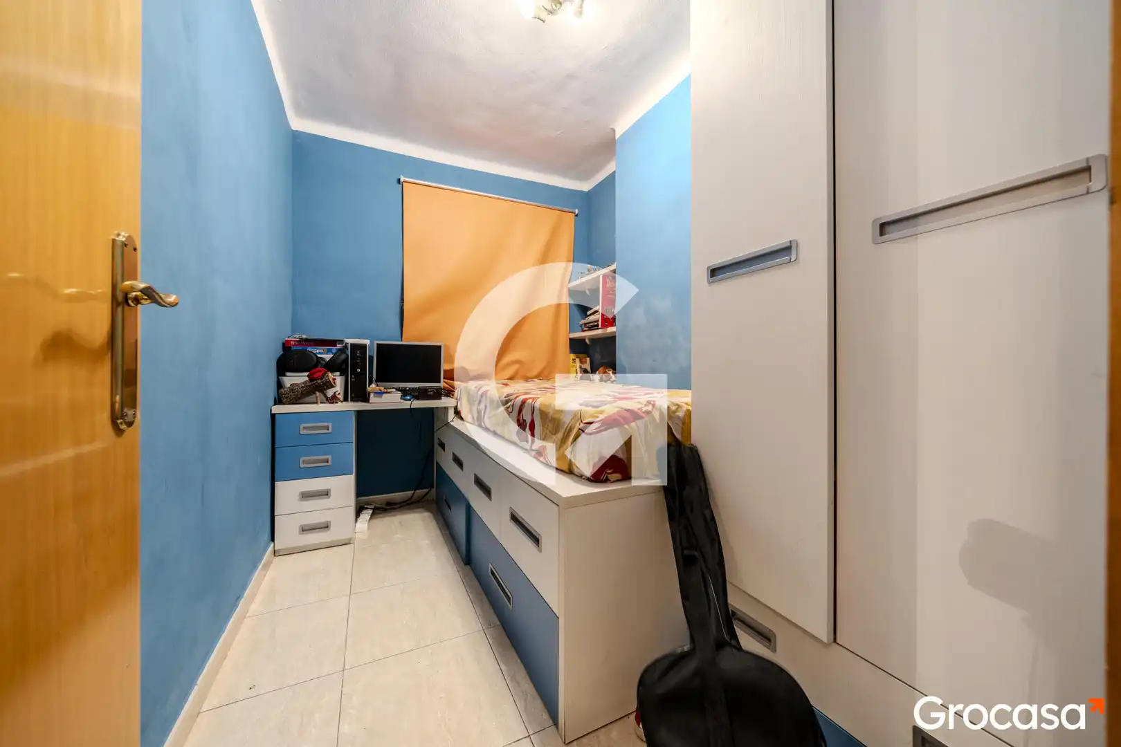 Dormitori de Pis en venda en Barcelona amb Aire condicionat i Balcó