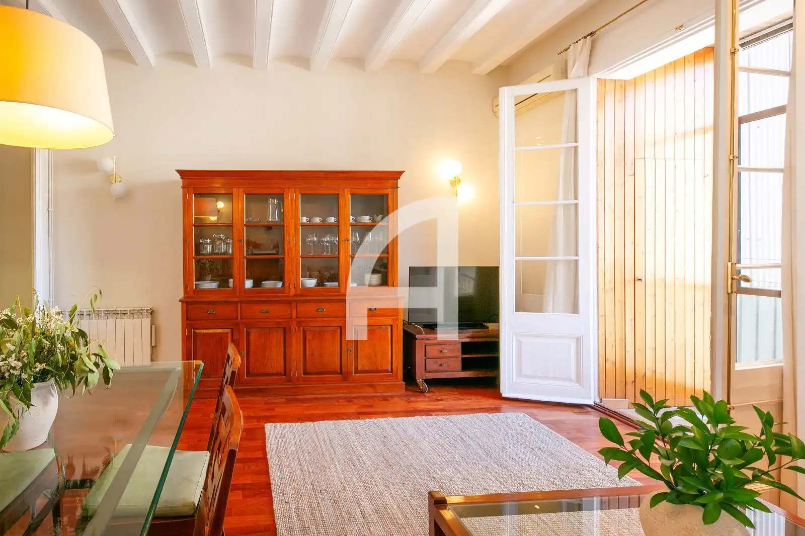 Sala d'estar de Pis en venda en Barcelona amb Aire condicionat, Calefacció i Parquet