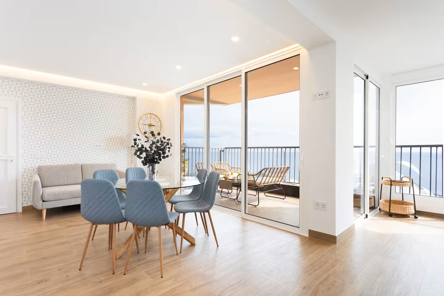 Dining room of Flat to rent in  Santa Cruz de Tenerife Capital  with Air Conditioner, Heating and Furnished