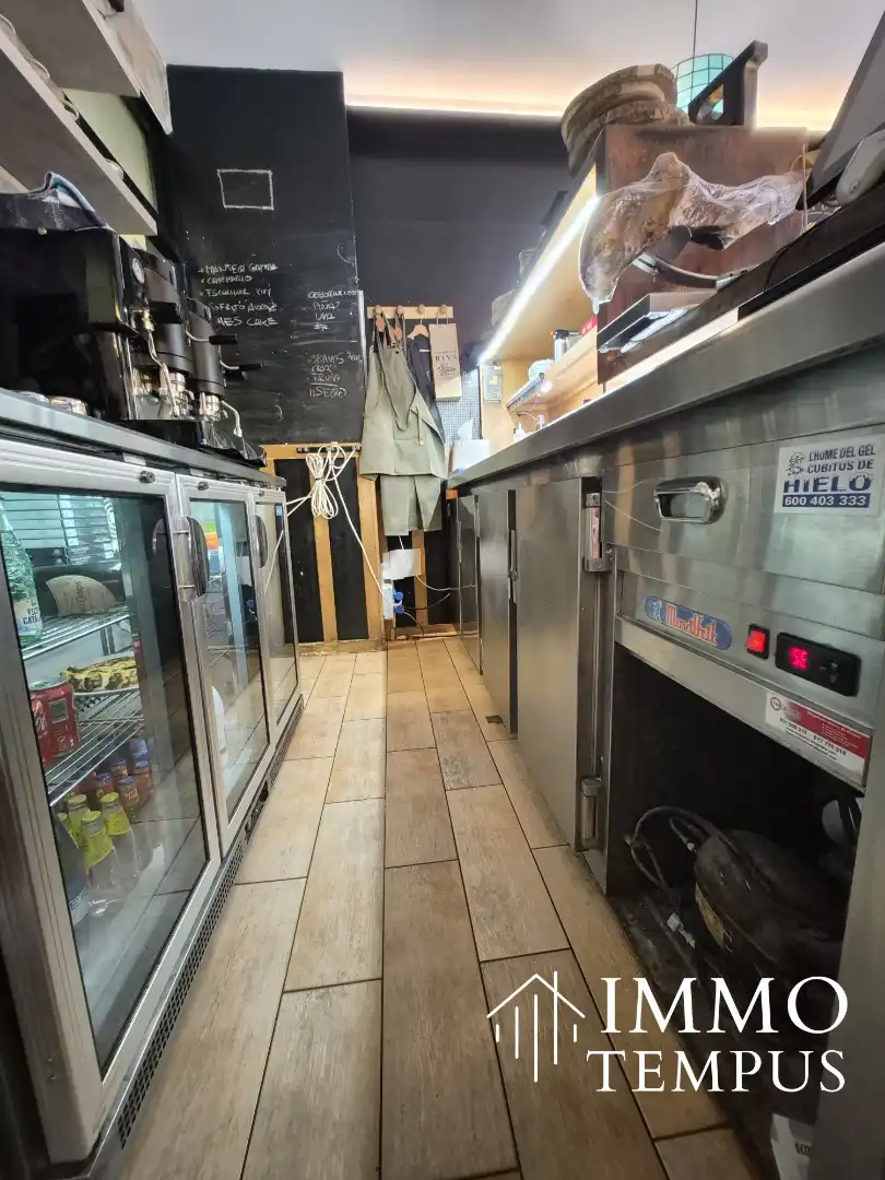 Cocina de Local en traspaso en Terrassa con Aire acondicionado, Calefacción y Terraza
