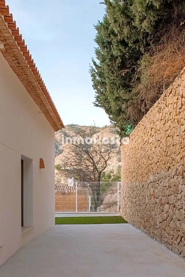 Vista exterior de Casa o chalet en venta en Orxeta con Terraza y Piscina