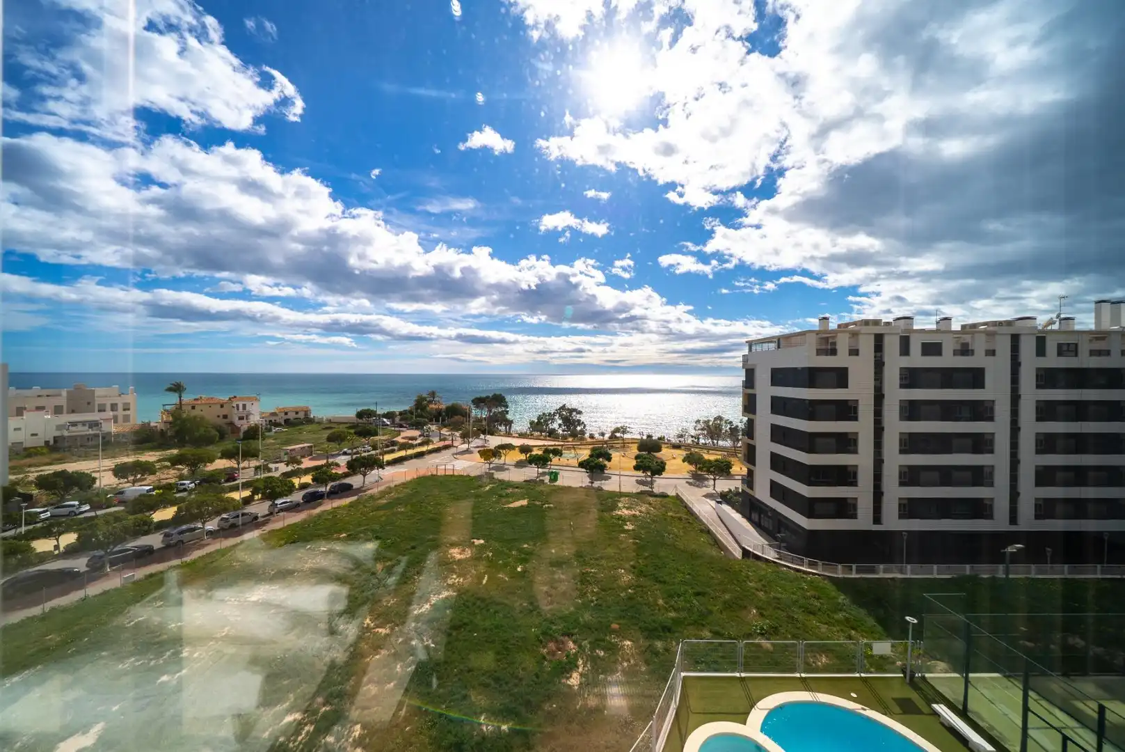 Habitación de Apartamento en venta en Villajoyosa / La Vila Joiosa con Aire acondicionado, Trastero y Amueblado