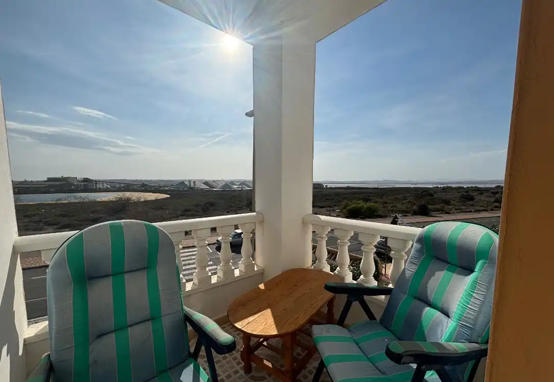 Terrassa de Casa o xalet de lloguer en Torrevieja amb Aire condicionat, Calefacció i Jardí privat