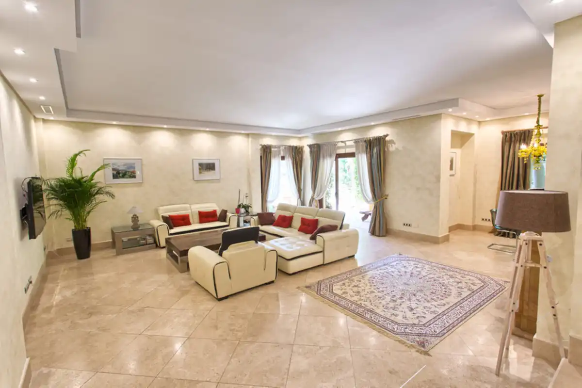 Casa amb piscina en venda a Marbella Centro, imagen 4